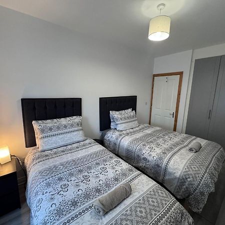 Modern Apartment Good Distance From Dublin City And Airport 4People Exterior foto