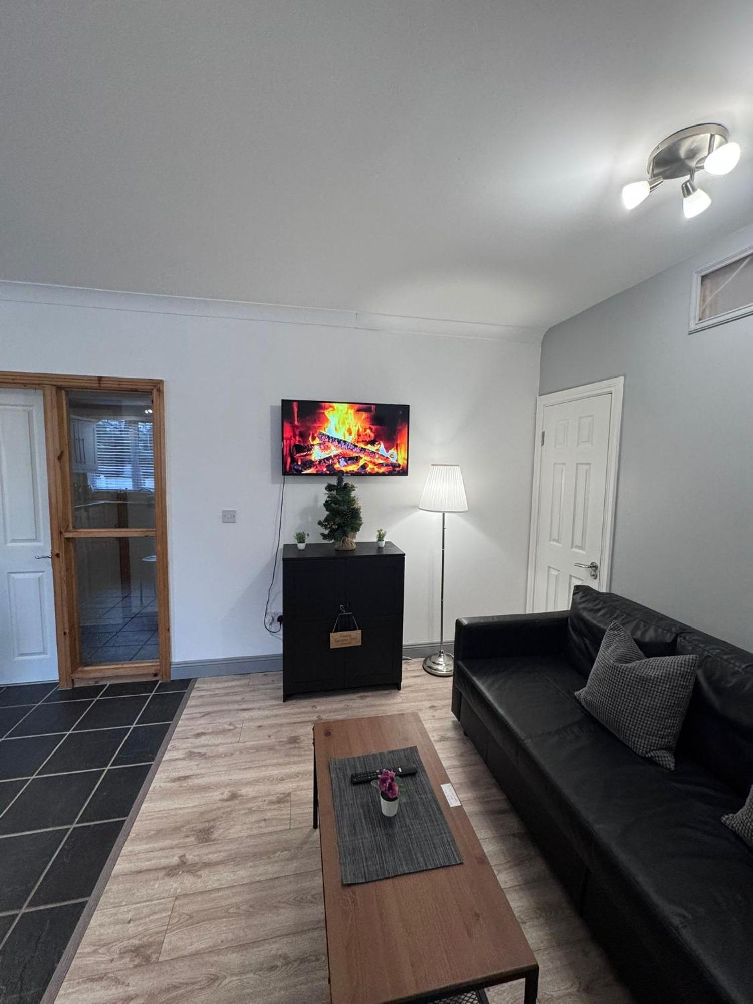 Modern Apartment Good Distance From Dublin City And Airport 4People Zimmer foto